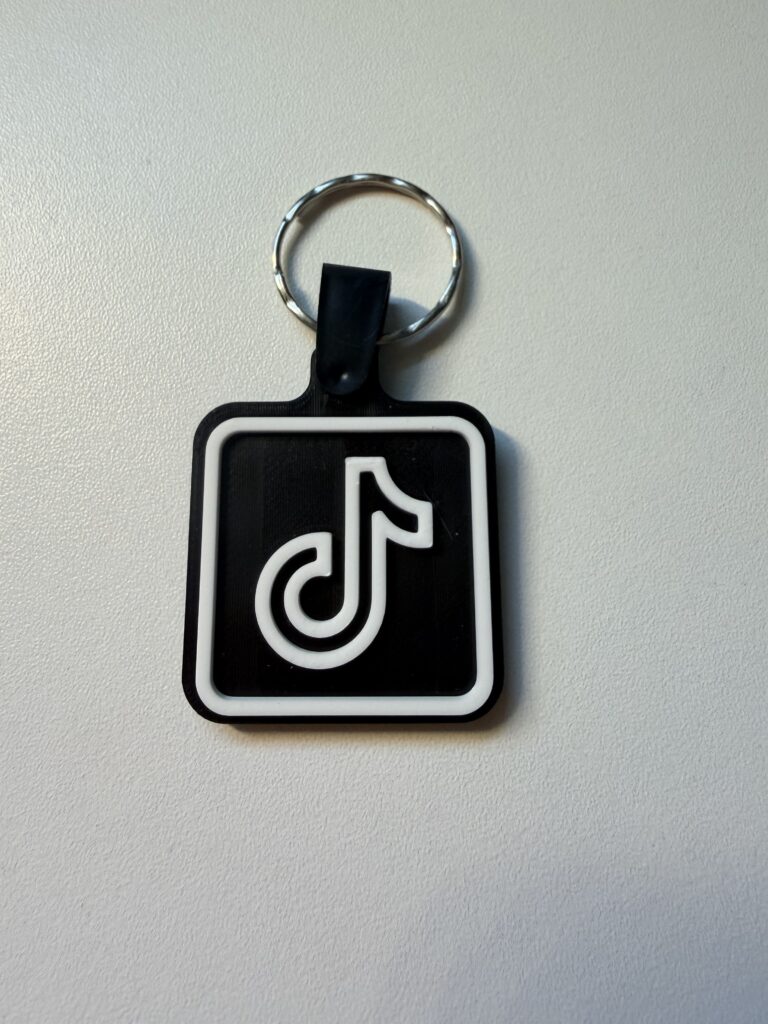 TikTok NFC raktų pakabukas – profilis vienu prisilietimu